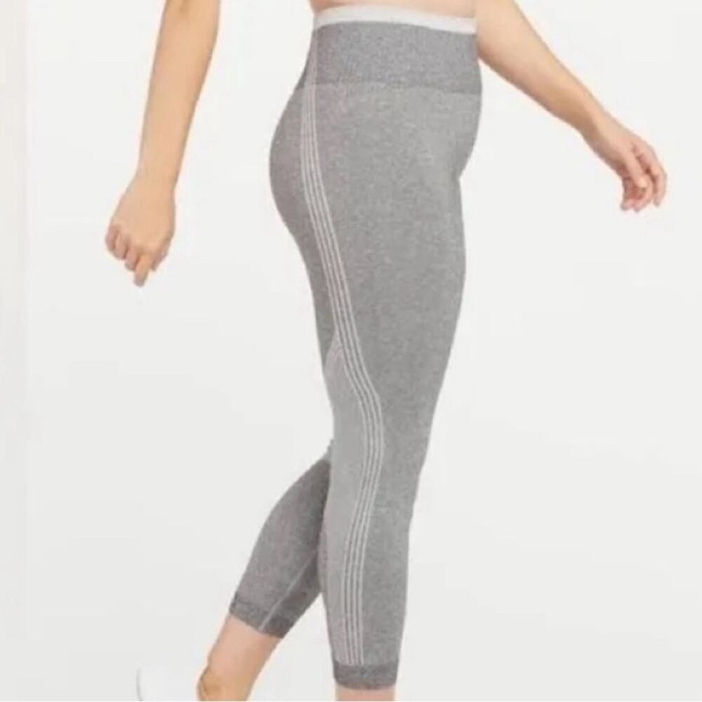 Spanx $90 Women's Seamless Sculpt Active Workout Leggings Spacedye Grey Medium